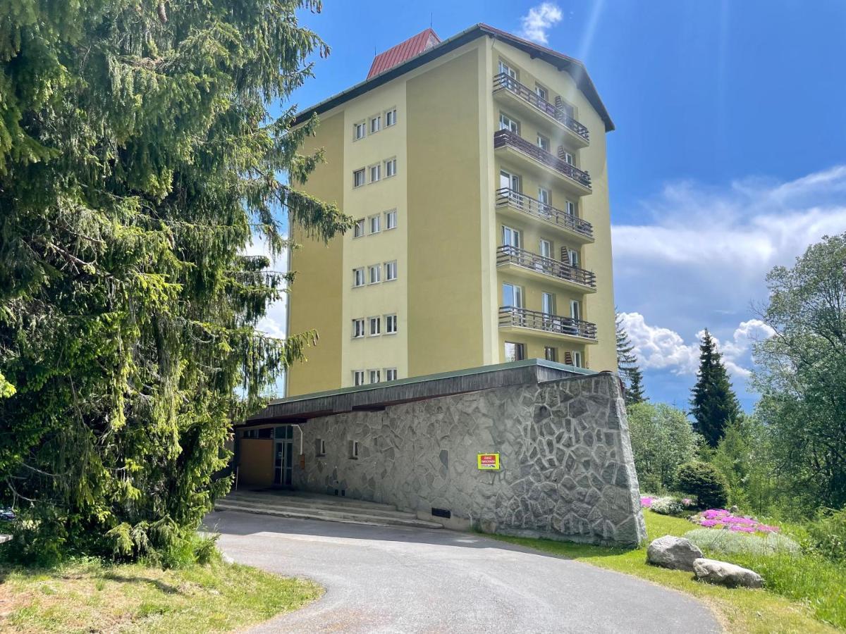 Tatry Ela Big Apartment Štrbské Pleso Eksteriør billede